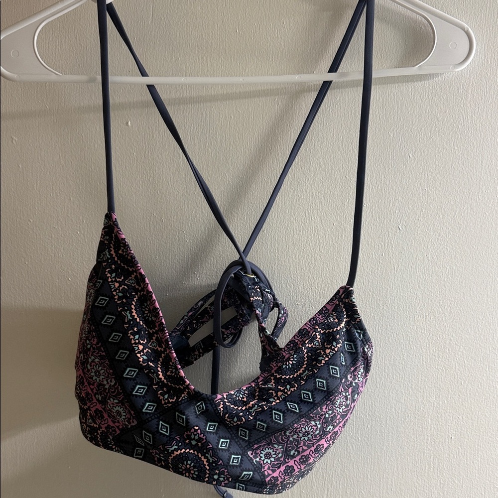 Elegant Navy and Pink Paisley Bikini Top